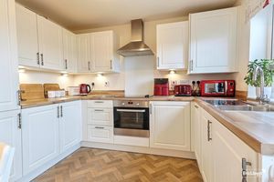 Photo 9- click for photo gallery